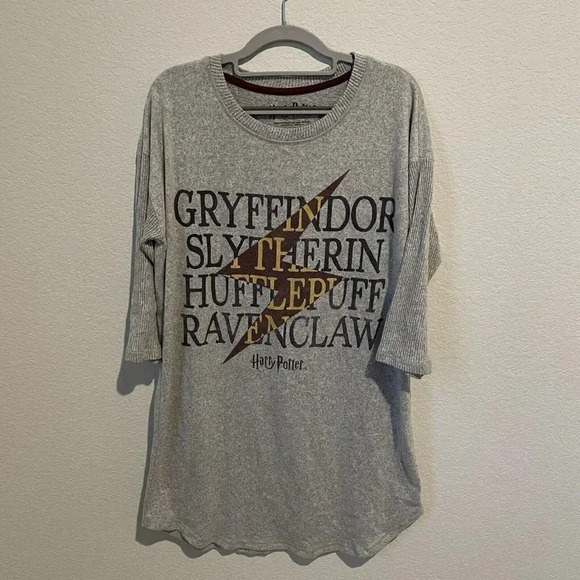 Harry Potter Sleepwear Graphic Gray Oversize 3/4 Sleeve Tunic Top Womens Medium - Picture 2 of 7